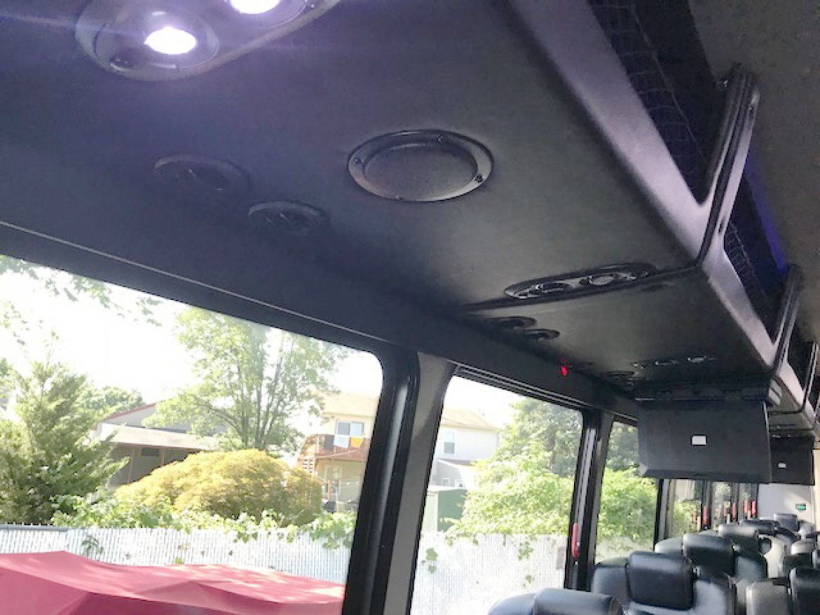 Shuttle Bus for Sale in Oaklyn, NJ - Photo 8