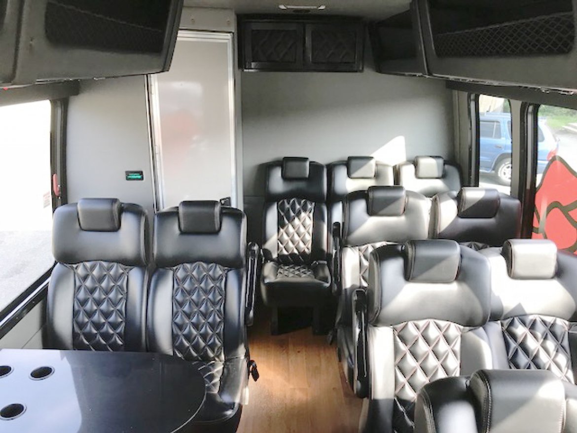 Shuttle Bus for Sale in Oaklyn, NJ - Photo 15