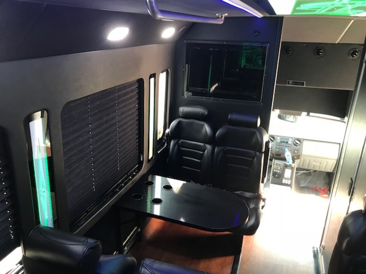 Executive Shuttle for Sale in Oaklyn, NJ - Photo 12