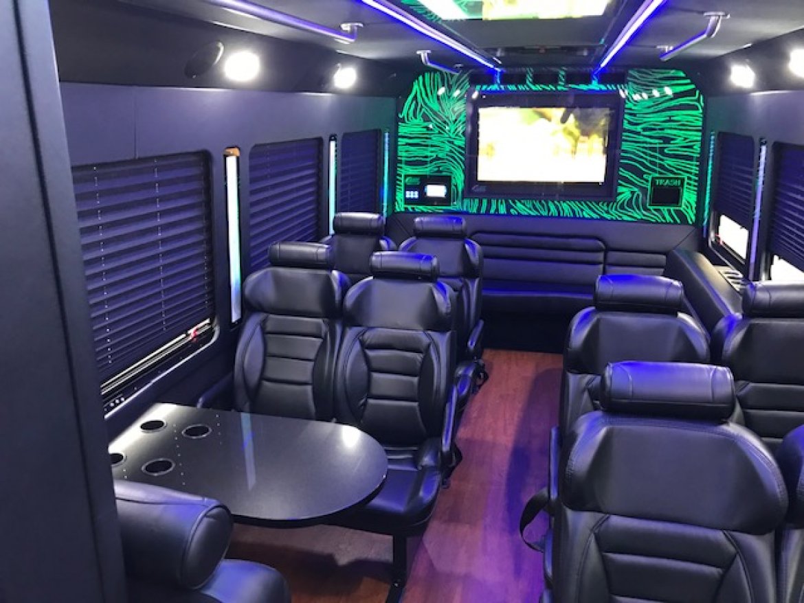 Executive Shuttle for Sale in Oaklyn, NJ - Photo 18