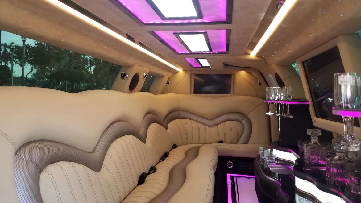 Photo of Limousine for sale: 2015 Chrysler 300 Jet-Door 140&quot; by American Limousine Sales