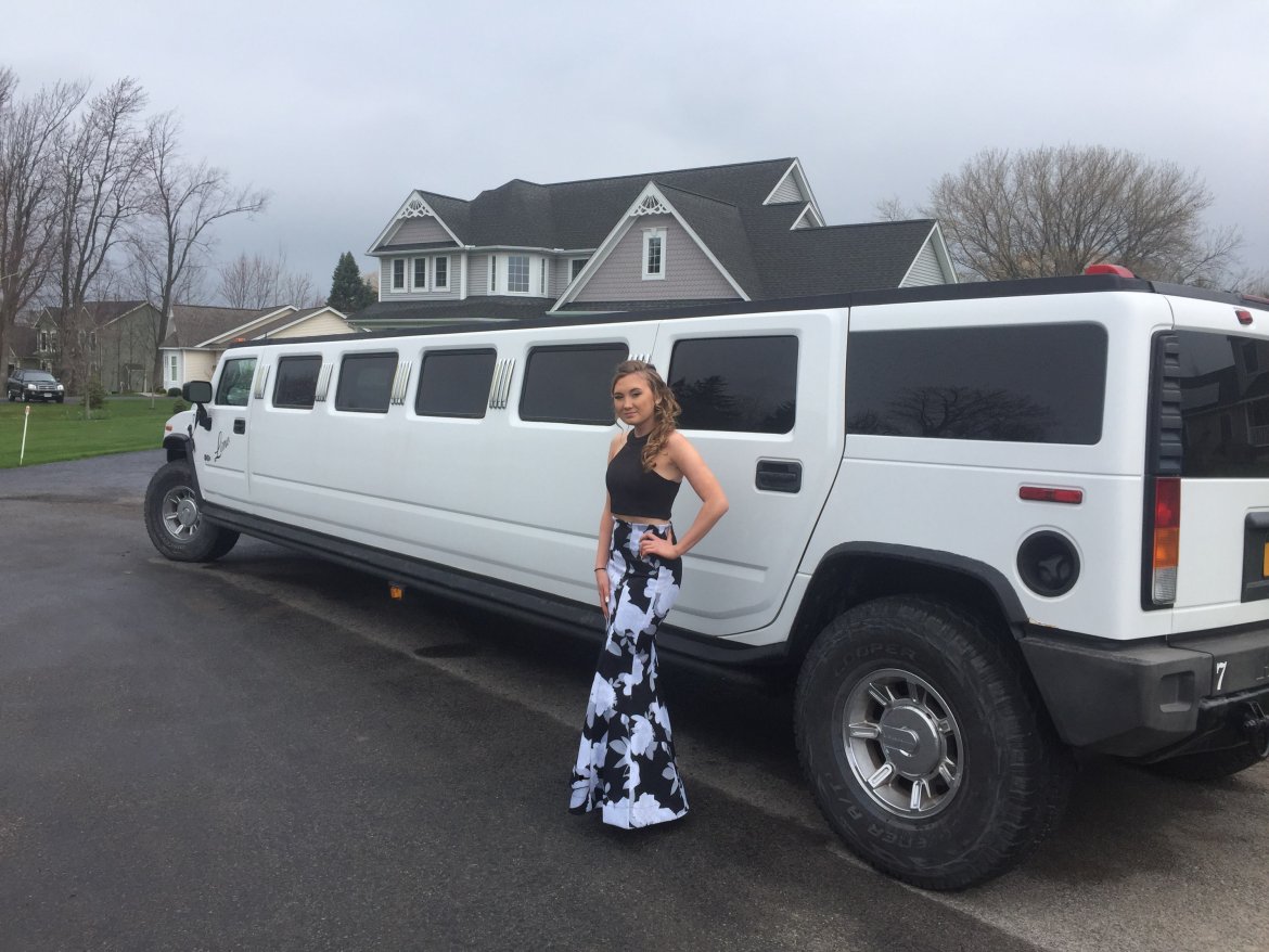 SUV Stretch for sale: 2004 Hummer H2 180&quot; by Royal Coach