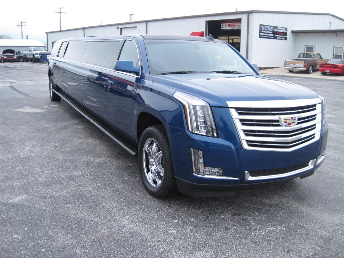 Photo of SUV Stretch for sale: 2016 GMC Yukon XL 180&quot; by Springfield Coach Builders