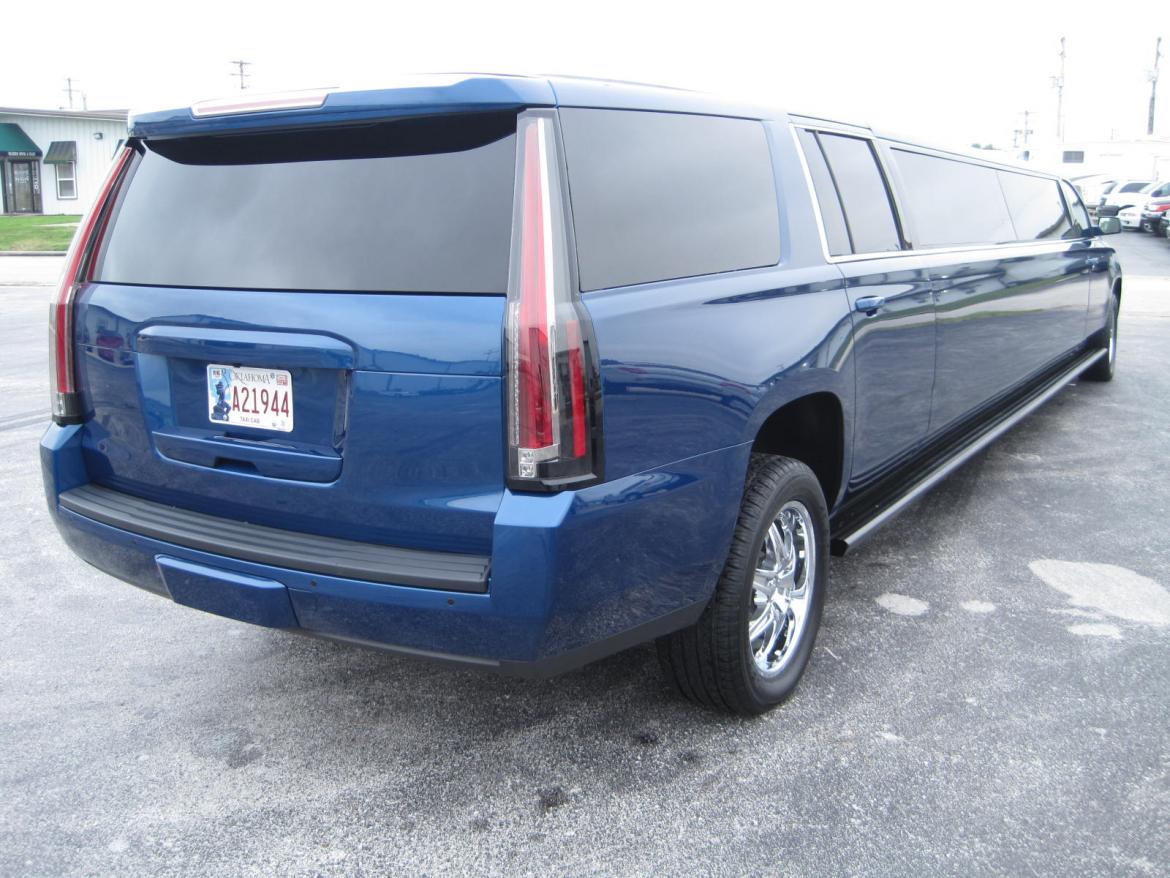 Photo of SUV Stretch for sale: 2016 GMC Yukon XL 180&quot; by Springfield Coach Builders