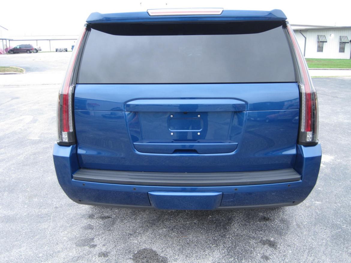 Photo of SUV Stretch for sale: 2016 GMC Yukon XL 180&quot; by Springfield Coach Builders