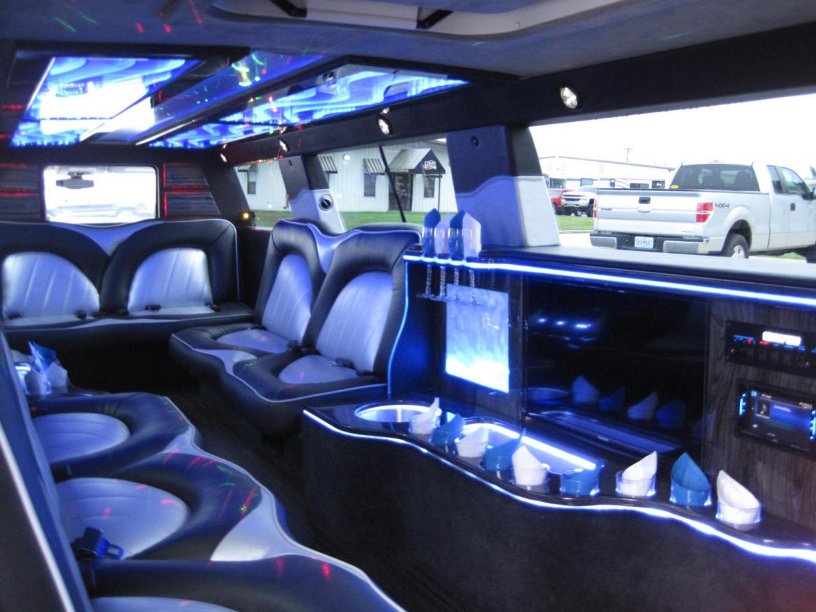 Photo of SUV Stretch for sale: 2016 GMC Yukon XL 180&quot; by Springfield Coach Builders