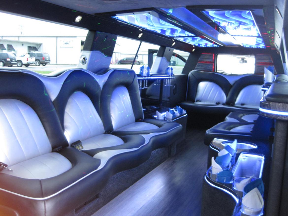 Photo of SUV Stretch for sale: 2016 GMC Yukon XL 180&quot; by Springfield Coach Builders