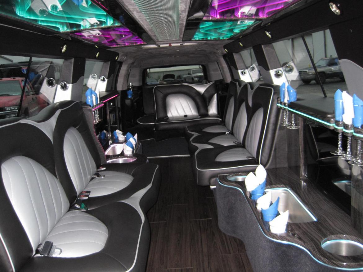 Photo of SUV Stretch for sale: 2016 GMC Yukon XL 180&quot; by Springfield Coach Builders