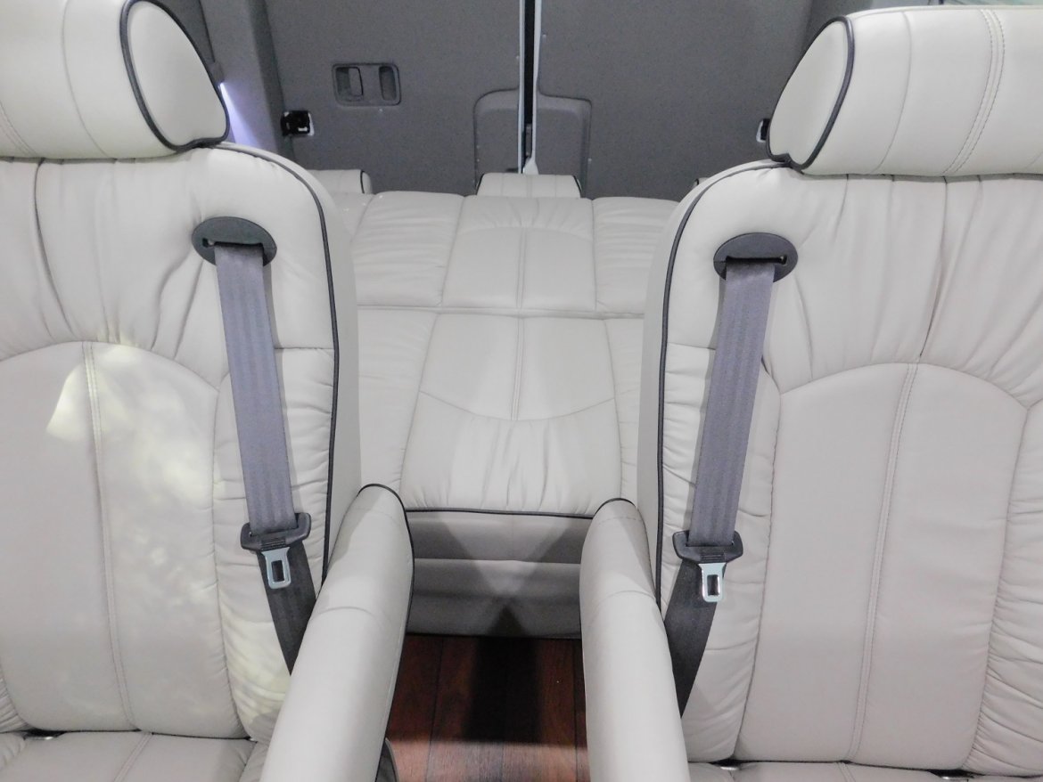 Executive Shuttle for Sale in Jacksonville, FL - Photo 9