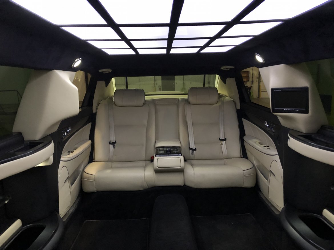 Limousine for Sale in Springfield, MO - Photo 19