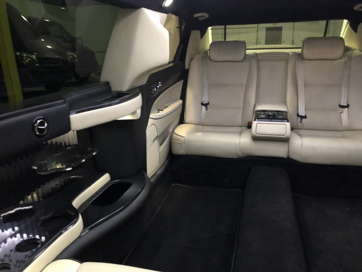 Limousine for Sale in Springfield, MO - Photo 21