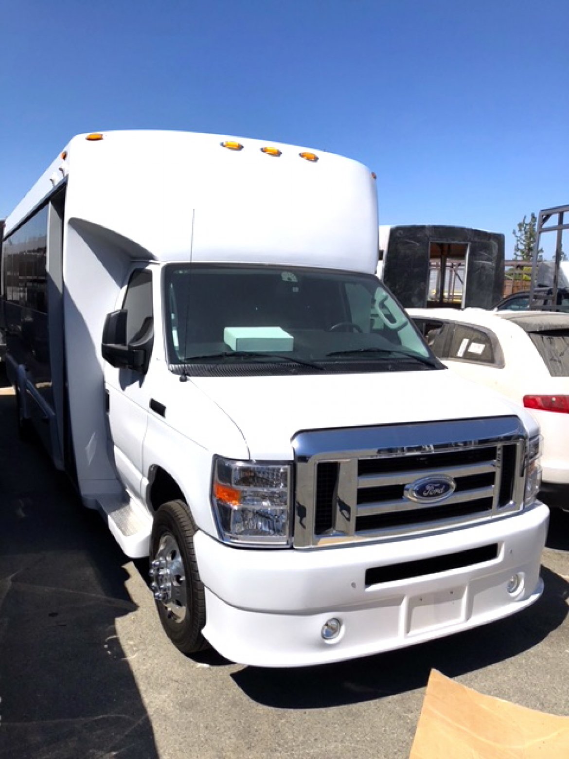 Limo Bus for Sale in Oaklyn, NJ - Photo 6