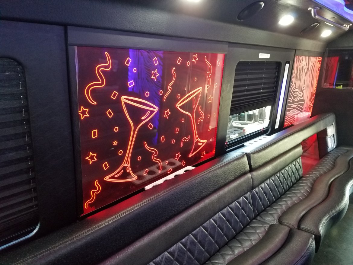 Limo Bus for Sale in Orlando, FL - Photo 11
