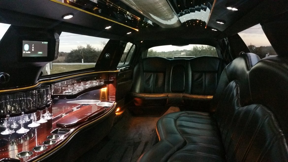Limousine for Sale in Houston, TX - Photo 16