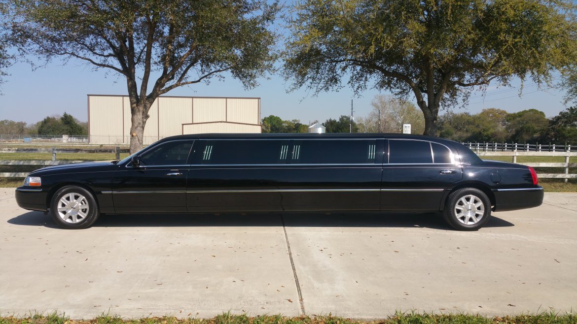 Limousine for Sale in Houston, TX - Photo 5