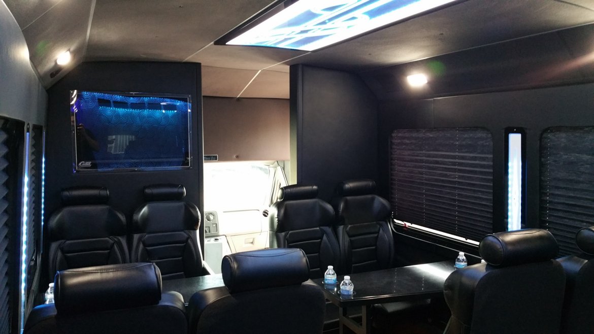Limo Bus for Sale in Houston, TX - Photo 23