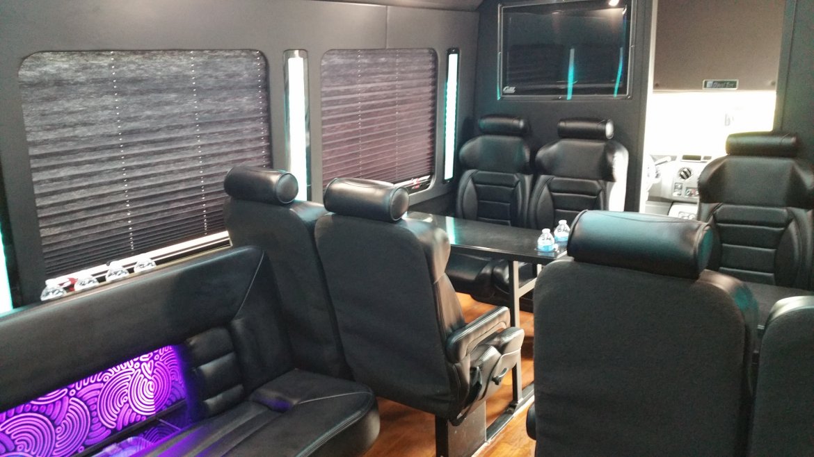 Limo Bus for Sale in Houston, TX - Photo 14