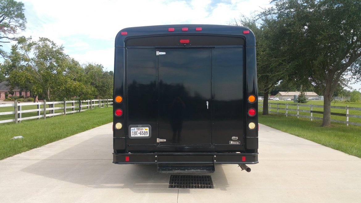 Limo Bus for Sale in Houston, TX - Photo 7