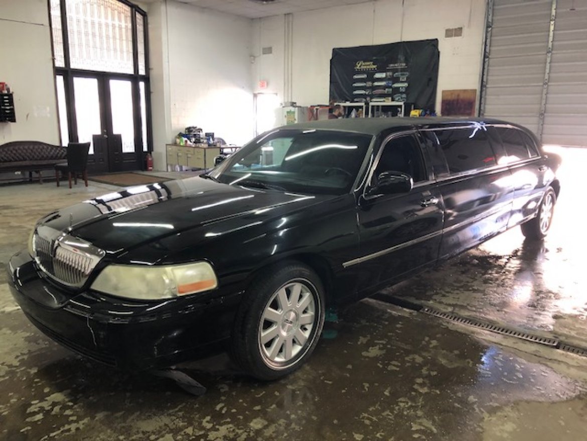 SUV Stretch for Sale in Southfield, MI - Photo 4