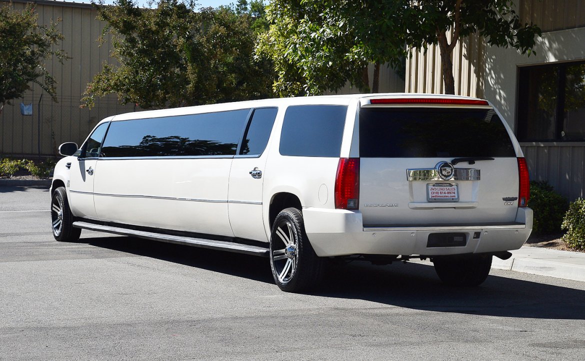 SUV Stretch for Sale in Fontana, CA - Photo 4