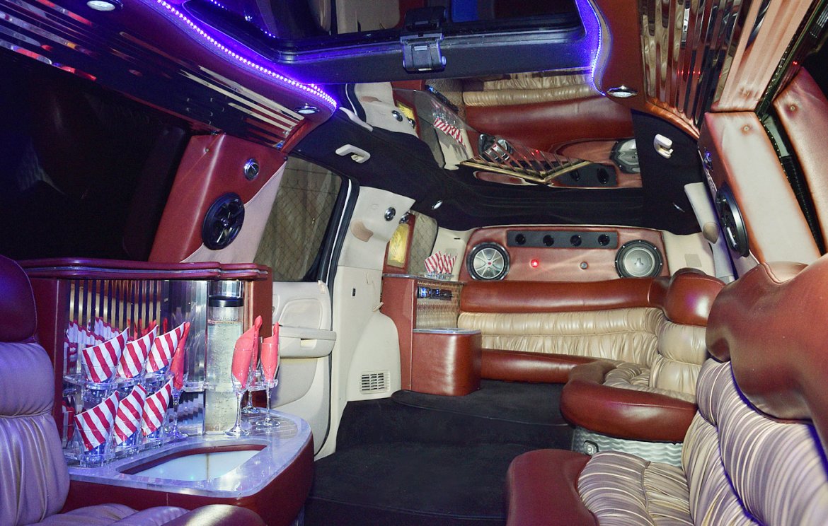 SUV Stretch for Sale in Fontana, CA - Photo 11