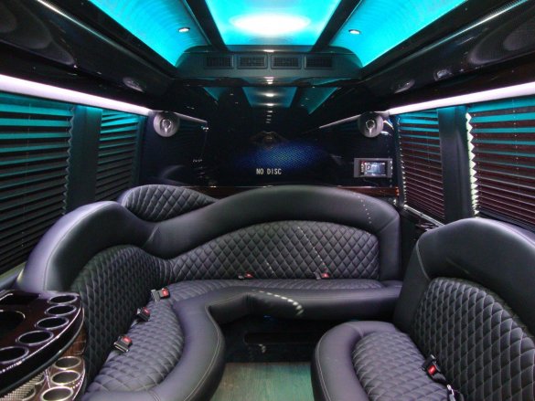 2017 Mercedes-Benz 3500 Sprinter Shuttle Limousine Sprinter for Sale in Carson, CA - Main Photo