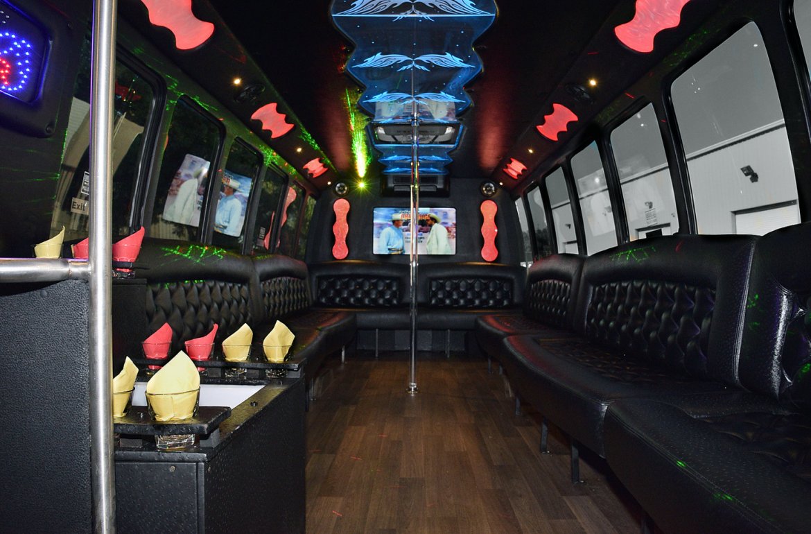 Limo Bus for Sale in Fontana, CA - Photo 12