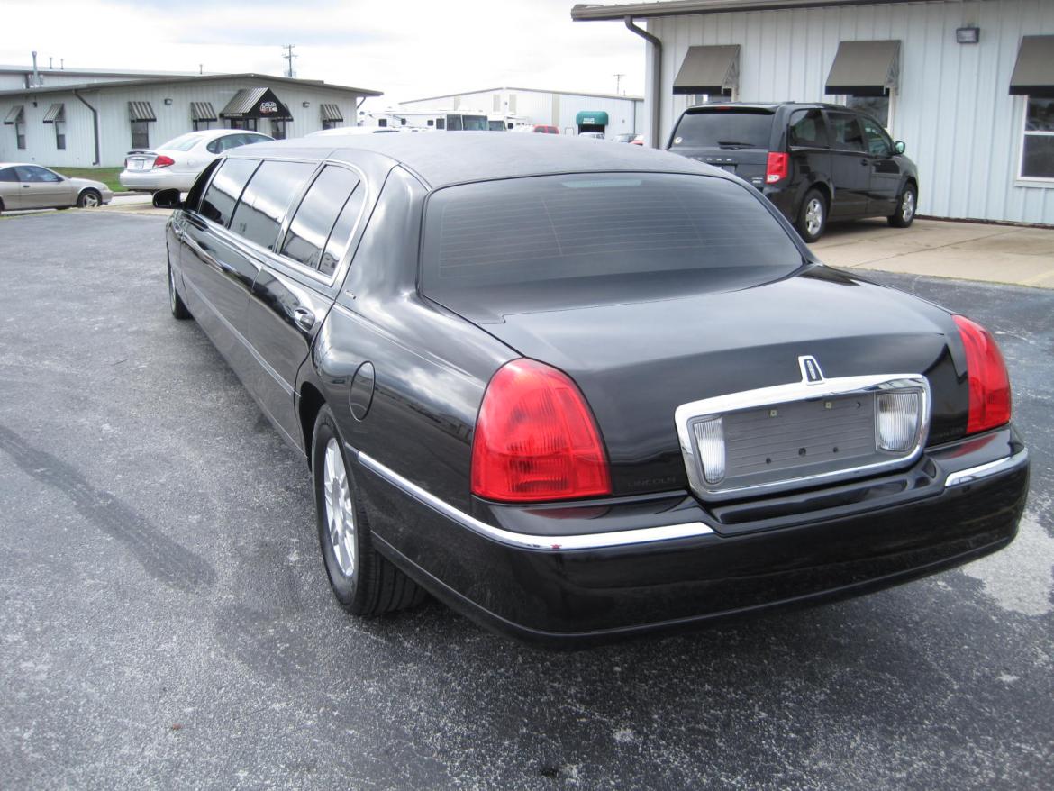 Photo of Limousine for sale: 2011 Lincoln  Town Car 120&quot; by Executive Coach Builders