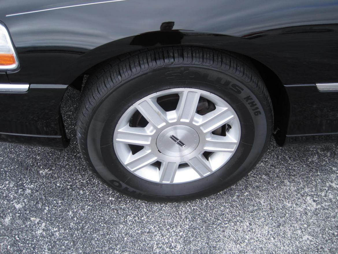 Photo of Limousine for sale: 2011 Lincoln  Town Car 120&quot; by Executive Coach Builders