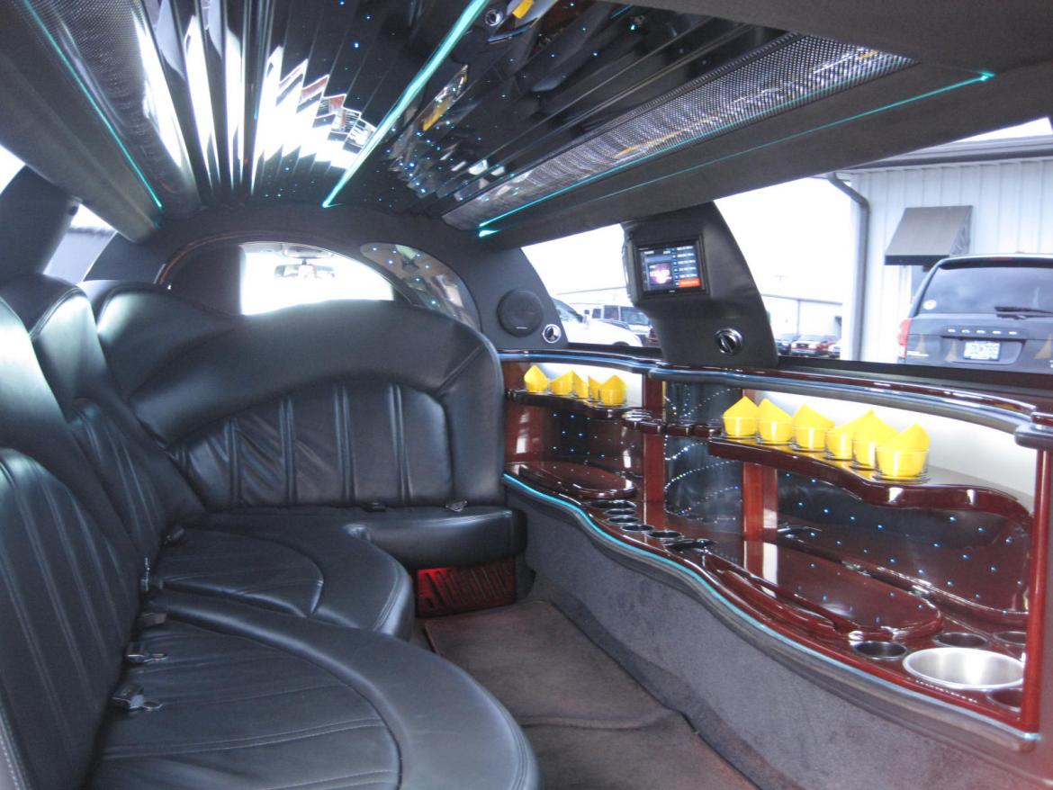 Photo of Limousine for sale: 2011 Lincoln  Town Car 120&quot; by Executive Coach Builders
