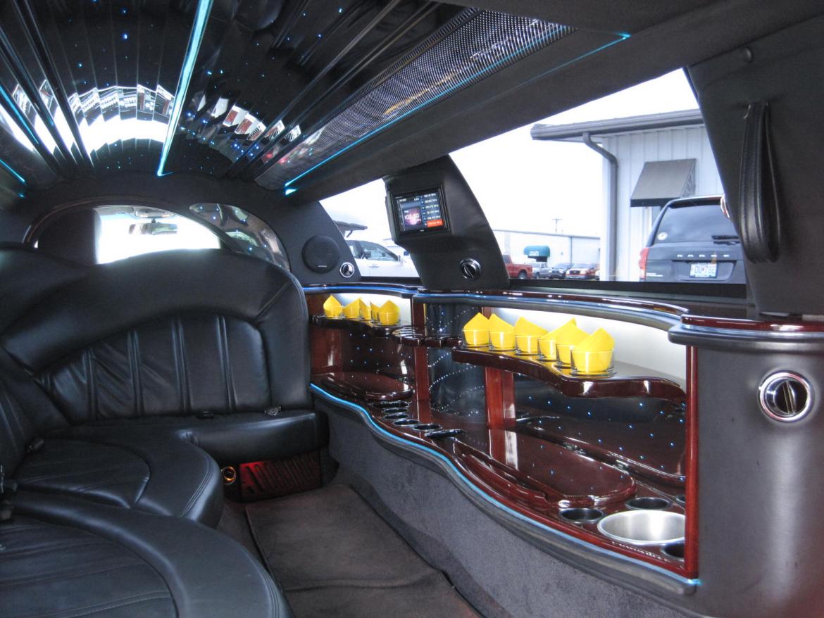 Photo of Limousine for sale: 2011 Lincoln  Town Car 120&quot; by Executive Coach Builders