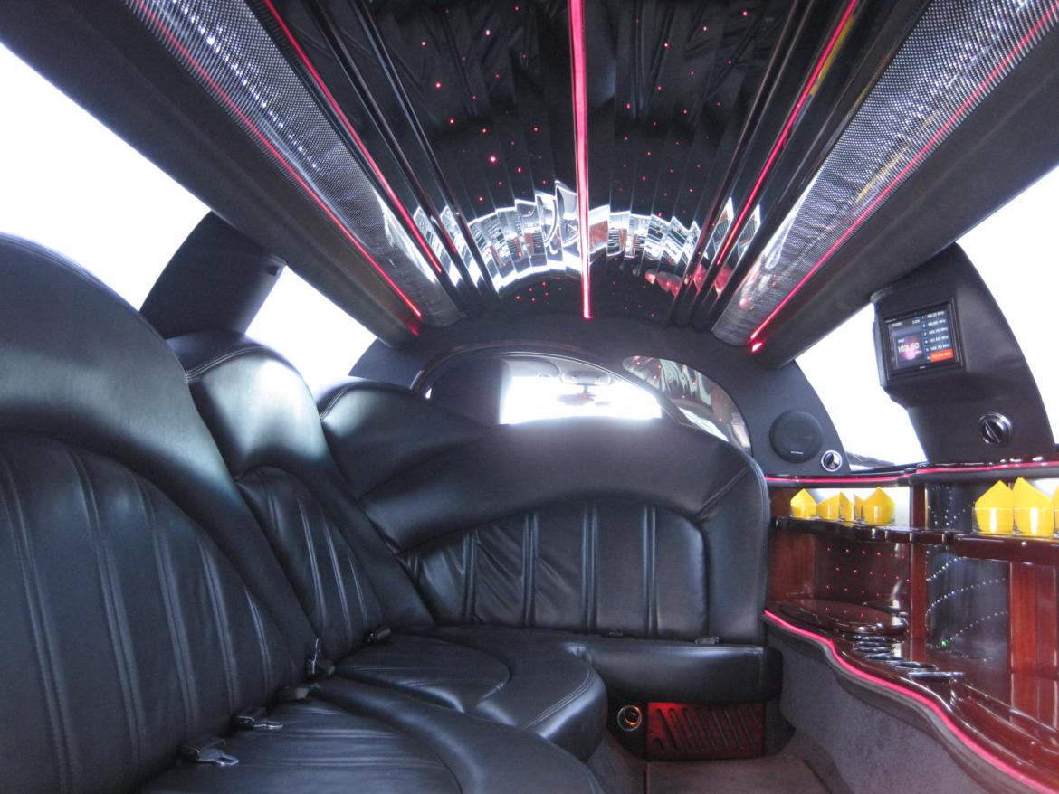 Photo of Limousine for sale: 2011 Lincoln  Town Car 120&quot; by Executive Coach Builders