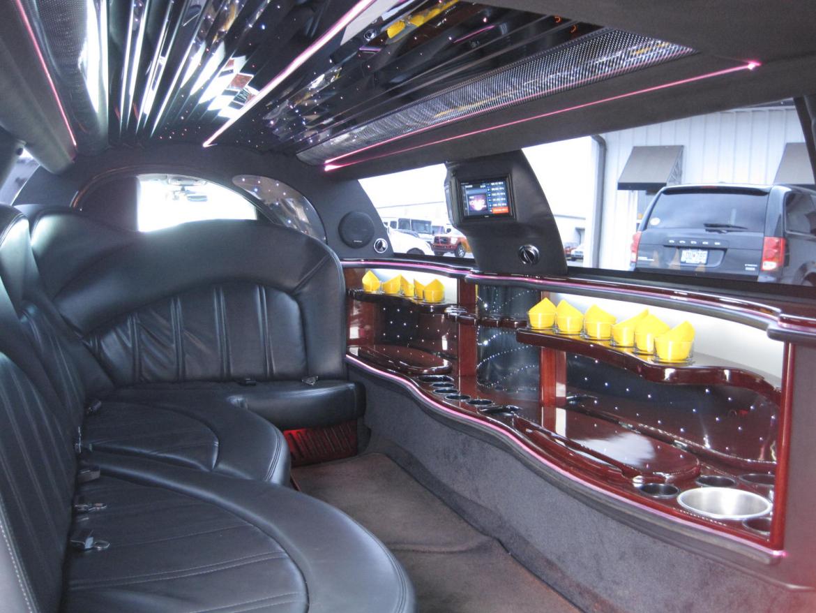 Photo of Limousine for sale: 2011 Lincoln  Town Car 120&quot; by Executive Coach Builders