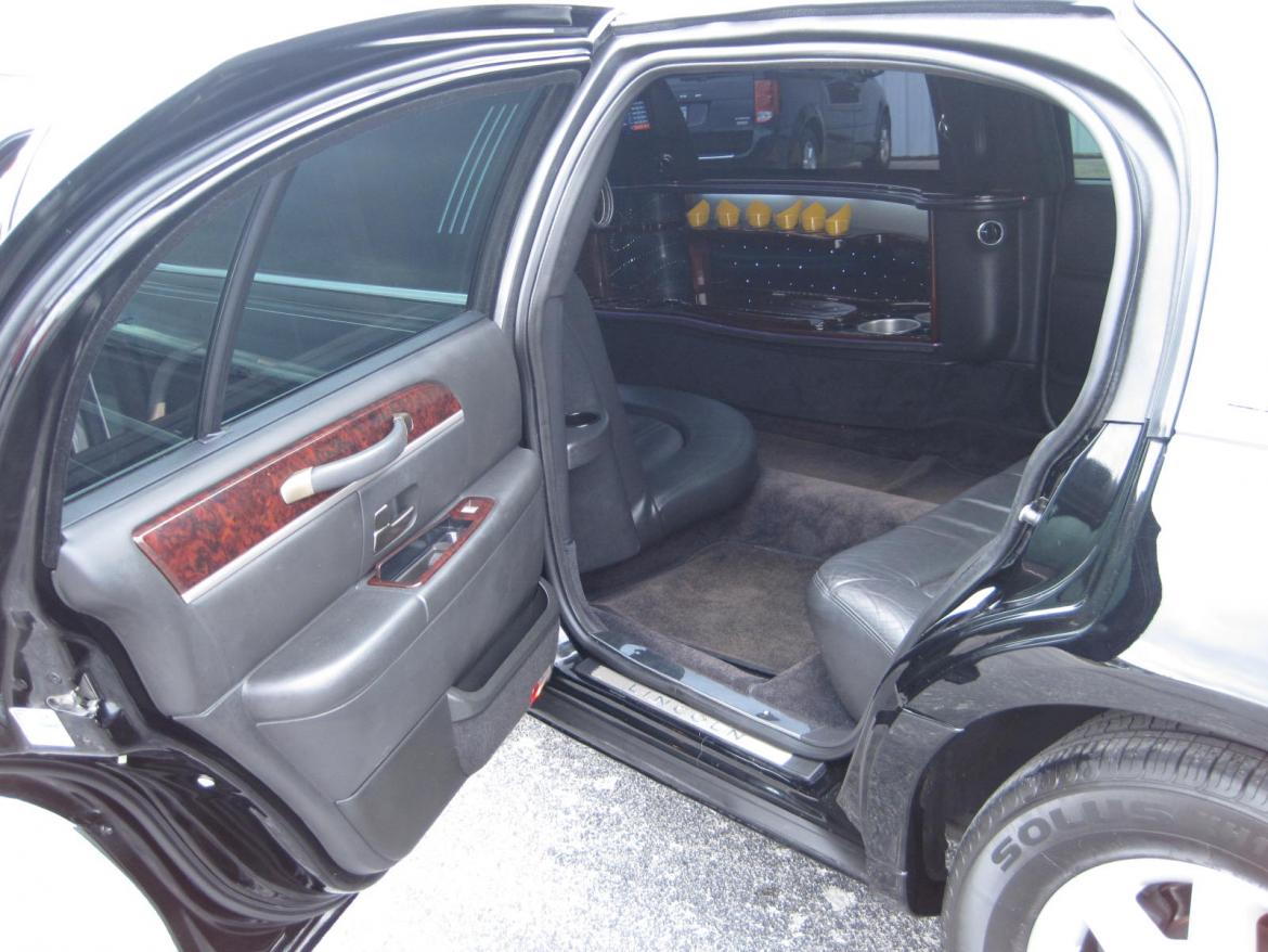 Photo of Limousine for sale: 2011 Lincoln  Town Car 120&quot; by Executive Coach Builders