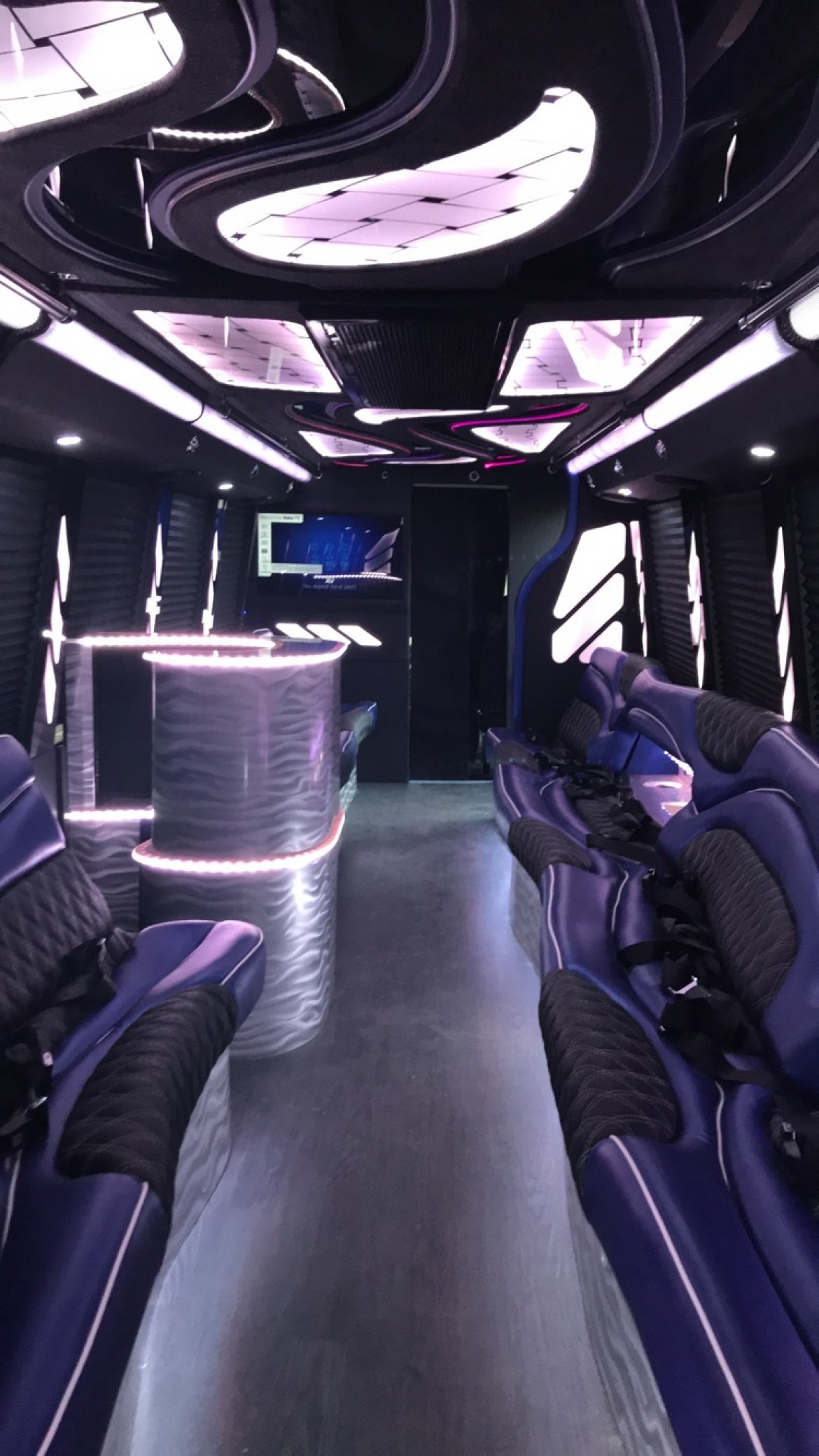 Limo Bus for Sale in Bloomington, CA - Photo 6