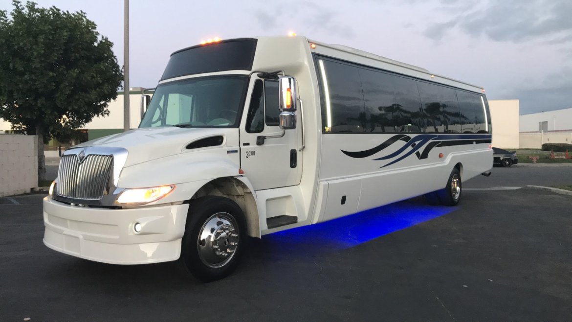 Limo Bus for Sale in Bloomington, CA - Photo 18