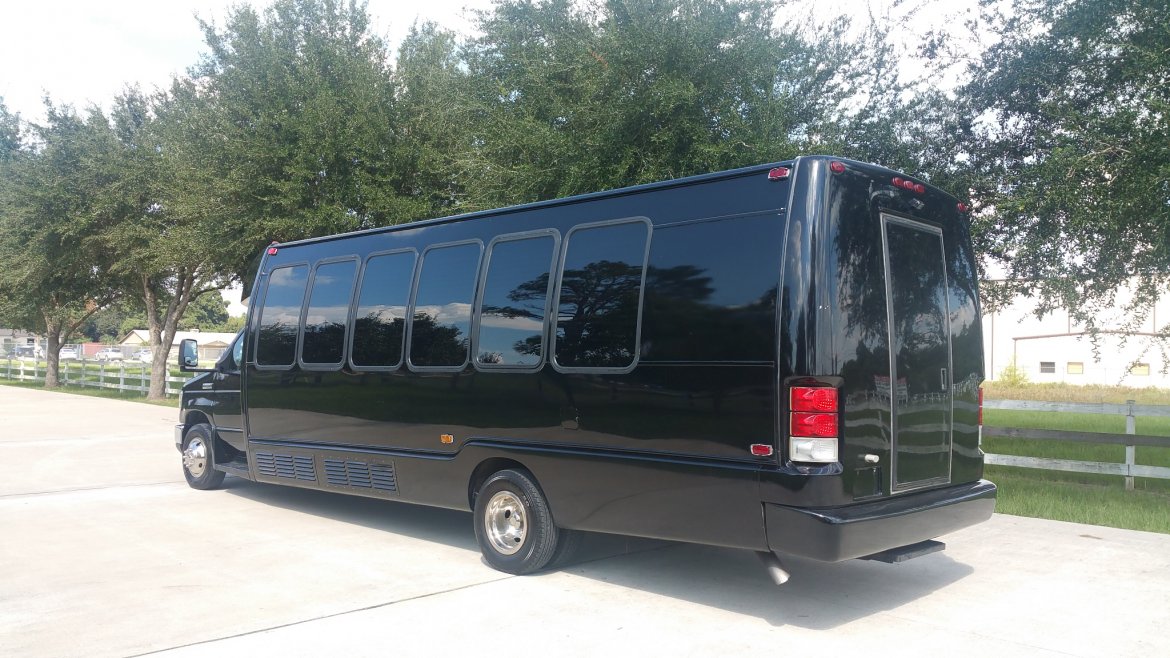 Limo Bus for Sale in Houston, TX - Photo 4