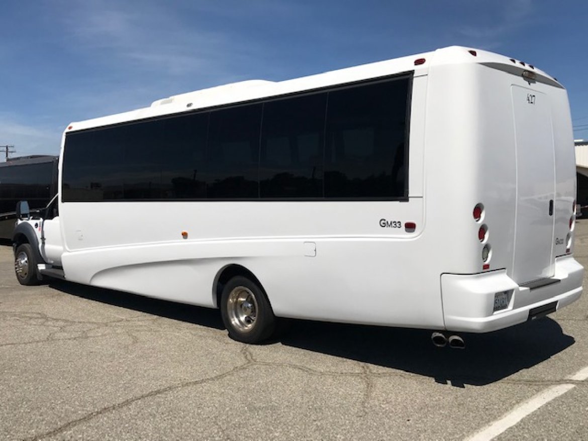 Executive Shuttle for Sale in Riverside, CA - Photo 5