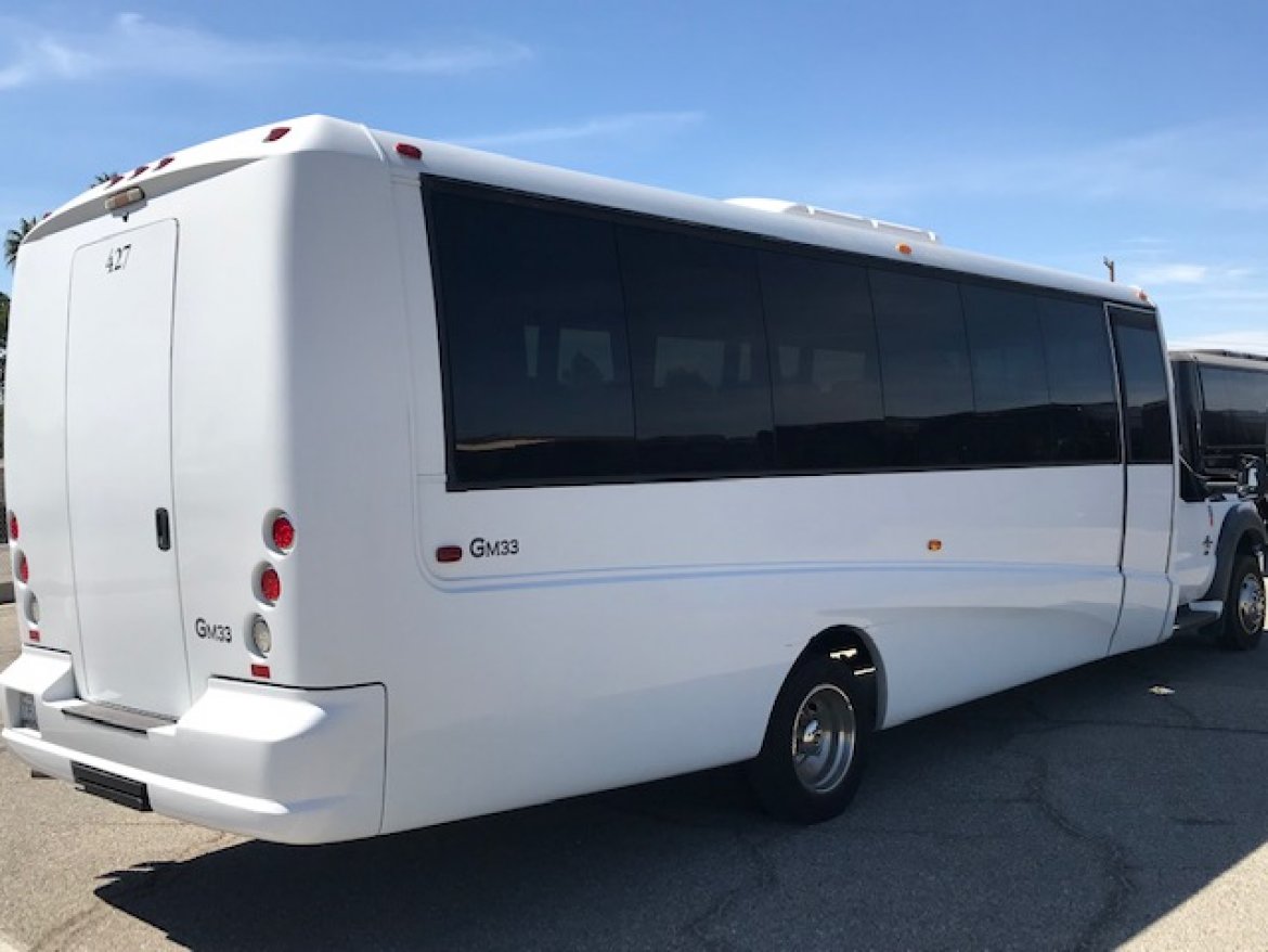 Executive Shuttle for Sale in Riverside, CA - Photo 6