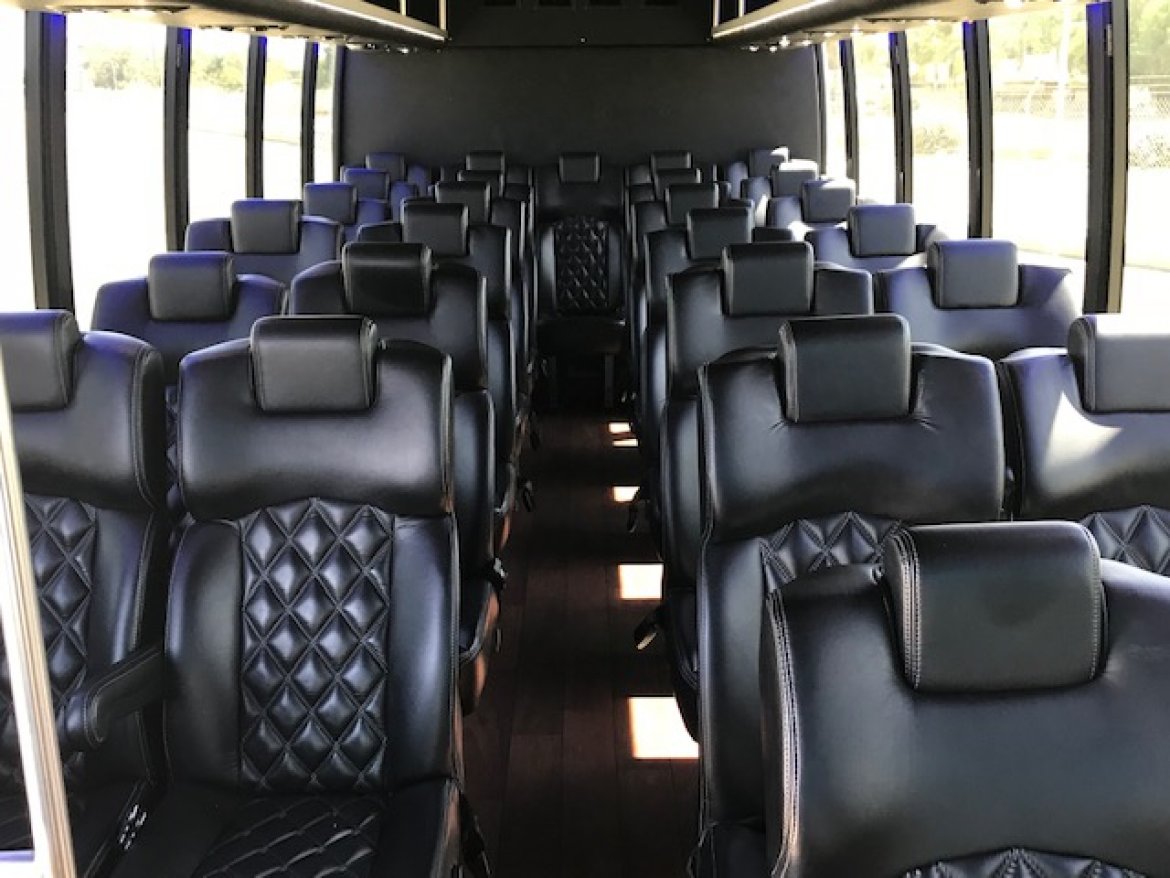 Executive Shuttle for Sale in Riverside, CA - Photo 9