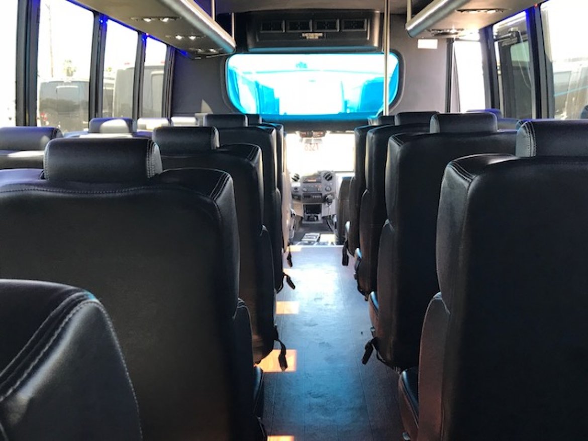 Executive Shuttle for Sale in Riverside, CA - Photo 16