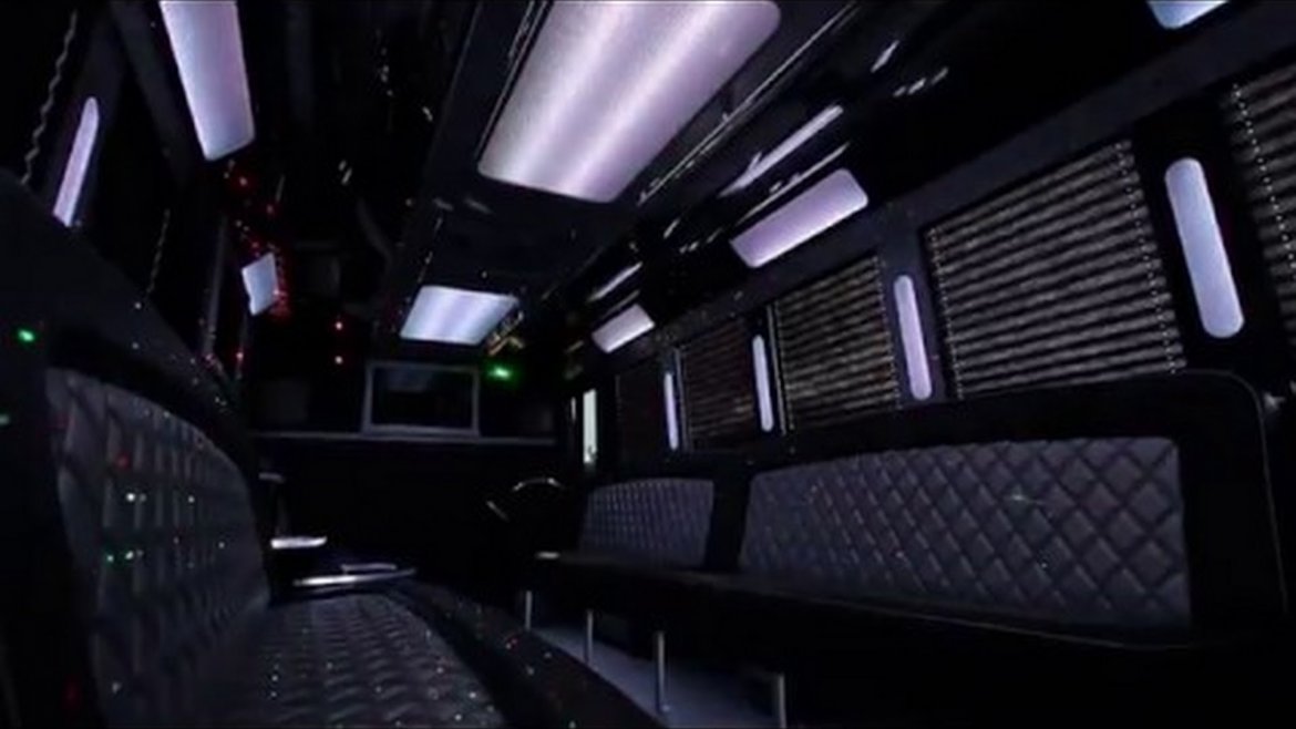 Limo Bus for Sale in Moro Bay, CA - Photo 14