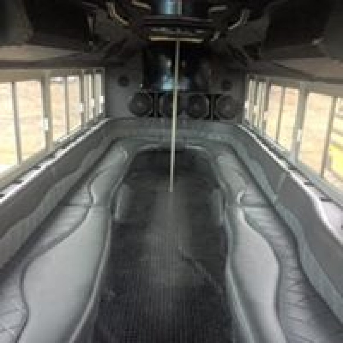 Limo Bus for Sale in Oxford, MS - Photo 10