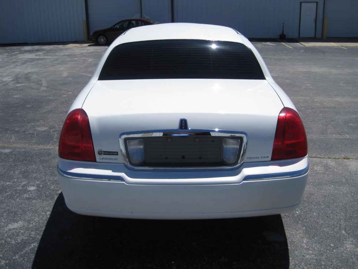 Photo of Limousine for sale: 2005 Lincoln Town Car 120" by Executive Coach Builders