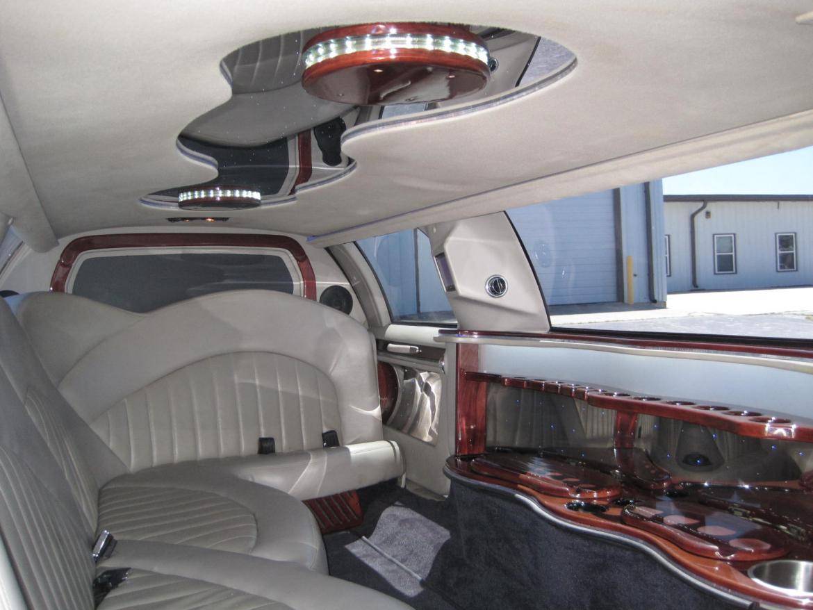 Photo of Limousine for sale: 2005 Lincoln Town Car 120" by Executive Coach Builders