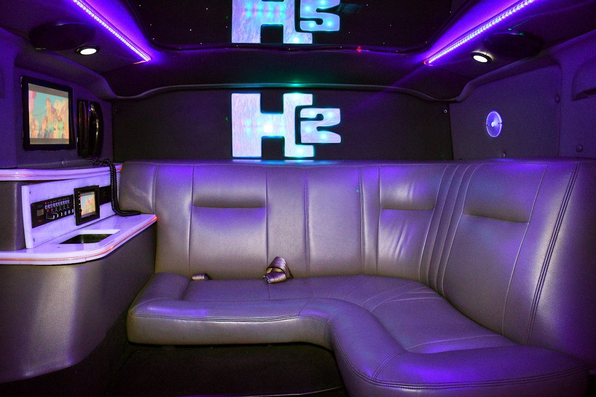 SUV Stretch for Sale in Fontana, CA - Photo 13