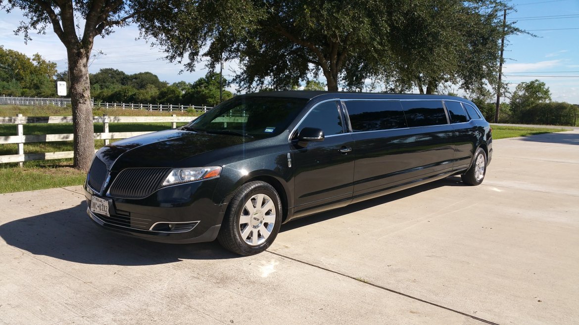 Limousine for Sale in Houston, TX - Photo 3