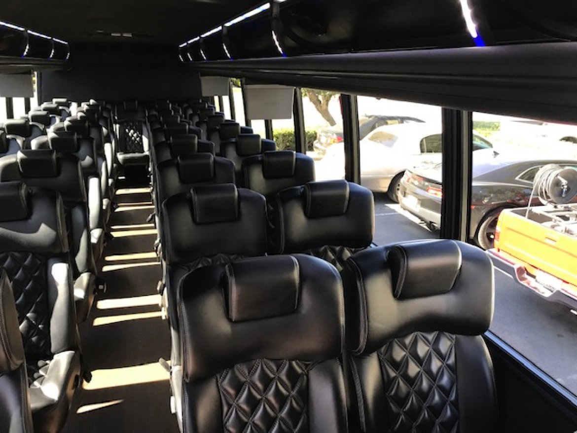 Executive Shuttle for Sale in Riverside, CA - Photo 12