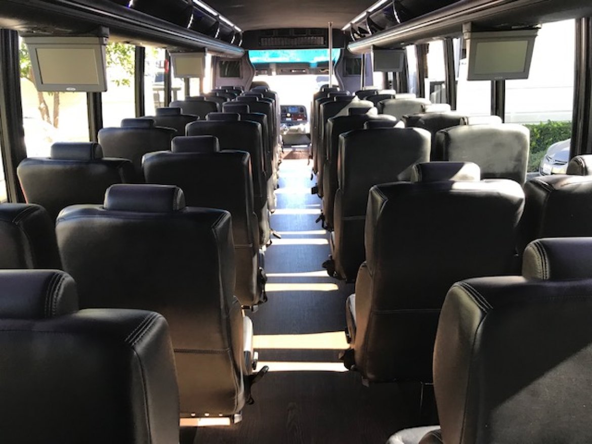 Executive Shuttle for Sale in Riverside, CA - Photo 13