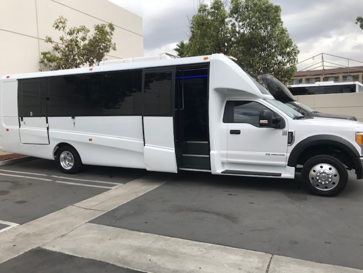 Executive Shuttle for sale: 2017 Ford F550 by Grech Motors